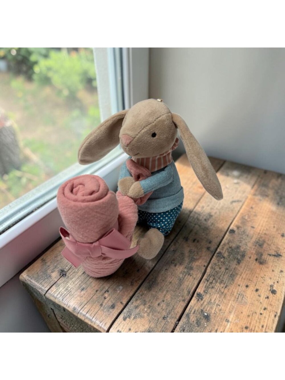 Jellycat Little Rambler Bunny Soother Lovey Blanket Plush Toy NWOT Baby Precious - Picture 5 of 8